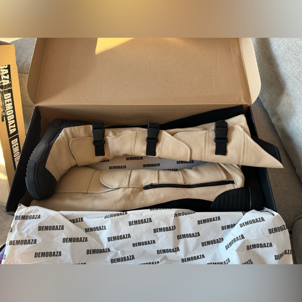 SOLD - Picture 4 of 4